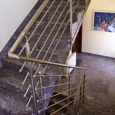 Frajona Apartments Malinska Bagian luar foto