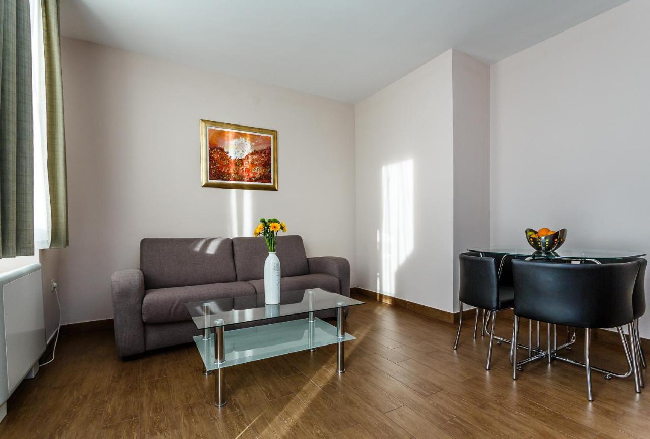 Frajona Apartments Malinska Bagian luar foto
